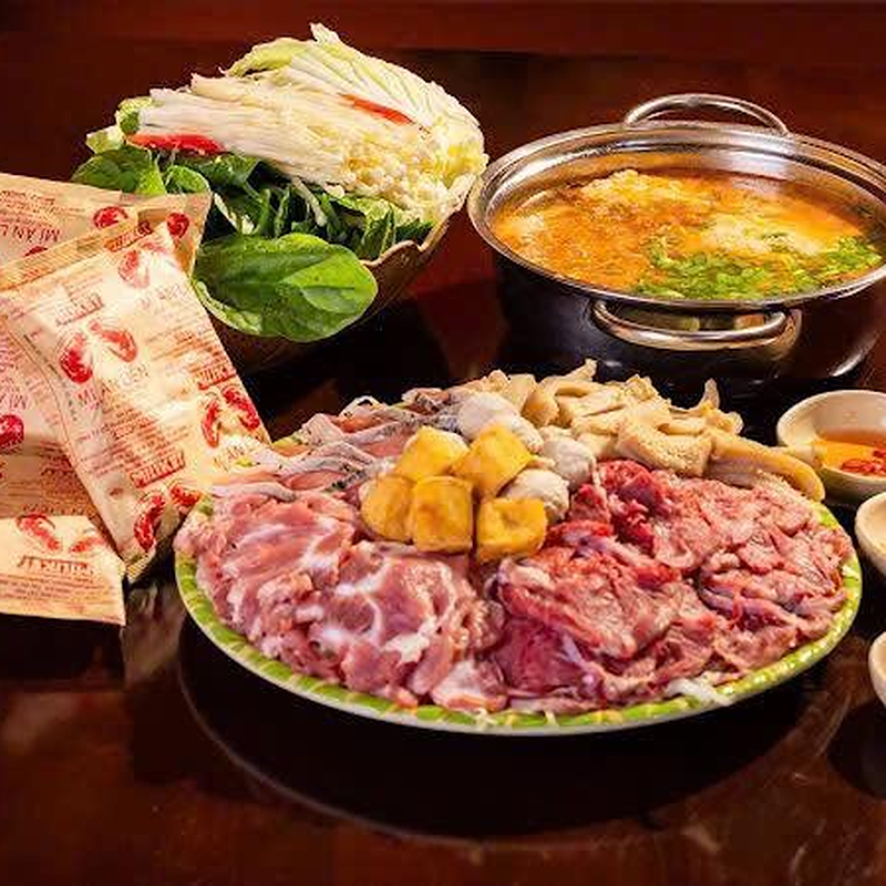 Lẩu riêu cua bắp bò